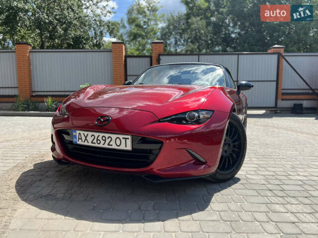 Красный Мазда МХ-5, объемом двигателя 2 л и пробегом 63 тыс. км за 21000 $, фото 10 на Automoto.ua