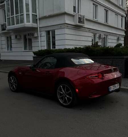 Червоний Мазда МХ-5, об'ємом двигуна 2 л та пробігом 48 тис. км за 28900 $, фото 4 на Automoto.ua