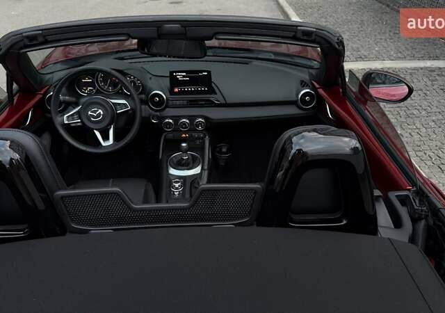 Червоний Мазда МХ-5, об'ємом двигуна 2 л та пробігом 48 тис. км за 28900 $, фото 9 на Automoto.ua