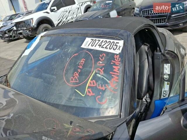 Серый Мазда МХ-5, объемом двигателя 2 л и пробегом 102 тыс. км за 6100 $, фото 5 на Automoto.ua