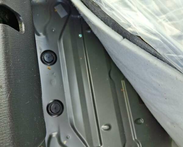 Серый Мазда МХ-5, объемом двигателя 2 л и пробегом 102 тыс. км за 6100 $, фото 8 на Automoto.ua