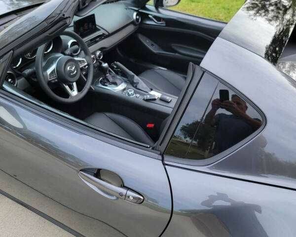 Серый Мазда МХ-5, объемом двигателя 2 л и пробегом 2 тыс. км за 6600 $, фото 9 на Automoto.ua