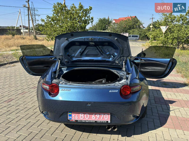 Синій Мазда МХ-5, об'ємом двигуна 2 л та пробігом 70 тис. км за 18900 $, фото 14 на Automoto.ua