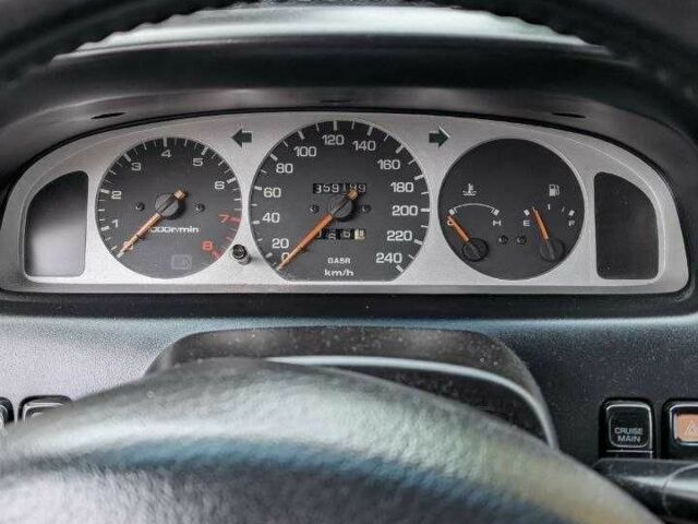 Коричневый Мазда МХ-6, объемом двигателя 2.5 л и пробегом 359 тыс. км за 1700 $, фото 6 на Automoto.ua