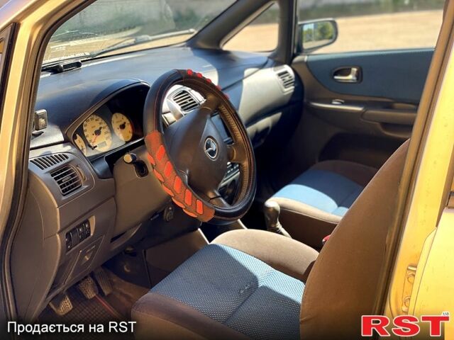 Мазда Премаси 2001 в Харькове на Automoto.ua Мазда Премаси, объемом двигателя 2 л и пробегом 300 тыс. км за 4000 $, фото 6 на Automoto.ua