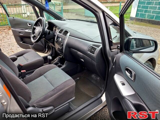 Мазда Премаси, объемом двигателя 2 л и пробегом 250 тыс. км за 3350 $, фото 5 на Automoto.ua