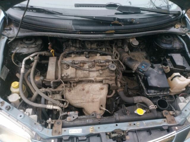 Серый Мазда Премаси, объемом двигателя 2 л и пробегом 260 тыс. км за 1800 $, фото 2 на Automoto.ua