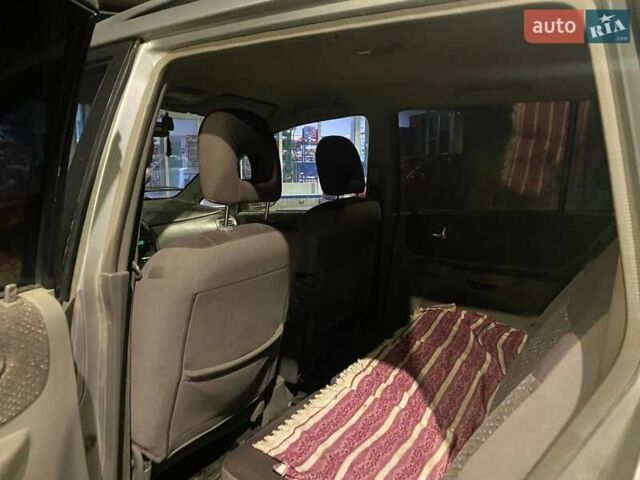 Сірий Мазда Премасі, об'ємом двигуна 1.8 л та пробігом 242 тис. км за 1999 $, фото 4 на Automoto.ua