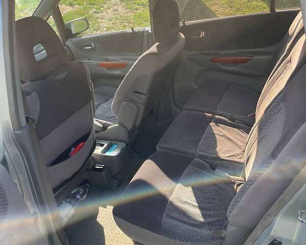 Сірий Мазда Премасі, об'ємом двигуна 1.8 л та пробігом 450 тис. км за 2900 $, фото 1 на Automoto.ua