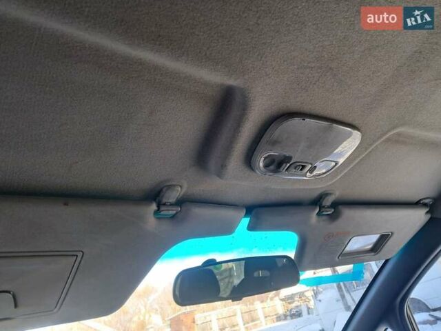 Сірий Мазда Премасі, об'ємом двигуна 2 л та пробігом 300 тис. км за 590 $, фото 1 на Automoto.ua