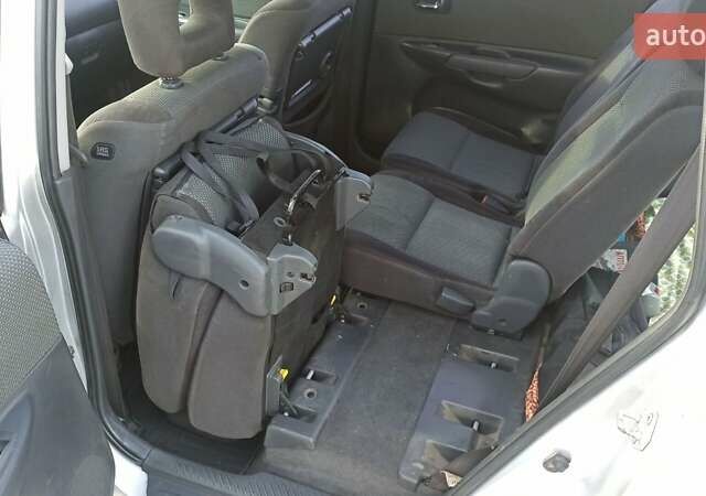 Сірий Мазда Премасі, об'ємом двигуна 1.8 л та пробігом 345 тис. км за 3080 $, фото 7 на Automoto.ua