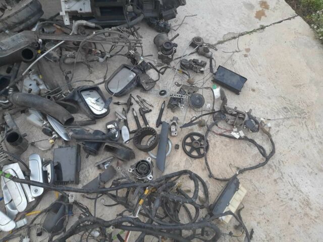 Мазда Премаси 2003 в Измаиле на Automoto.ua Серый Мазда Премаси, объемом двигателя 2 л и пробегом 270 тыс. км за 3600 $, фото 9 на Automoto.ua