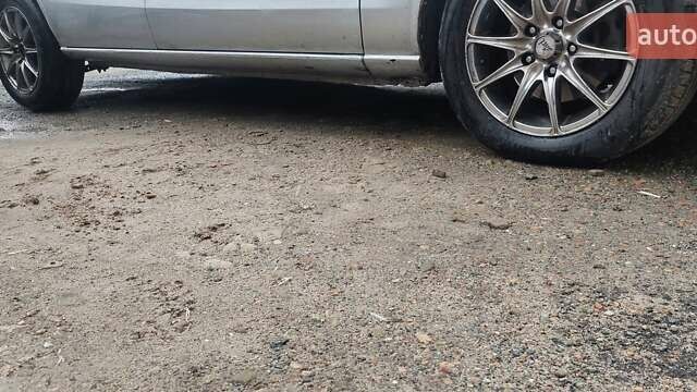 Серый Мазда Премаси, объемом двигателя 2 л и пробегом 250 тыс. км за 2800 $, фото 1 на Automoto.ua