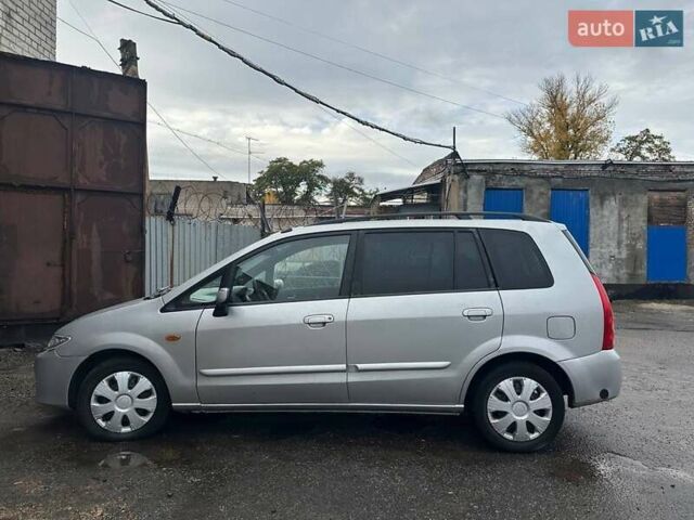 Серый Мазда Премаси, объемом двигателя 2 л и пробегом 290 тыс. км за 3800 $, фото 2 на Automoto.ua