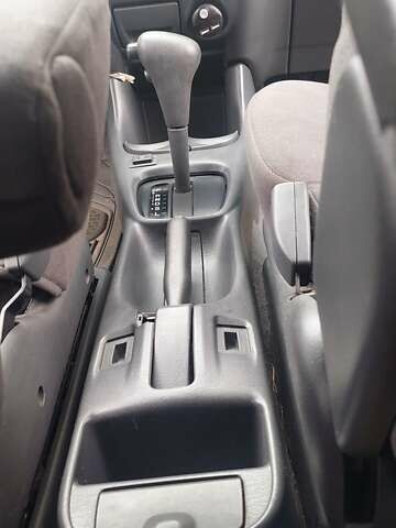 Серый Мазда Премаси, объемом двигателя 2 л и пробегом 250 тыс. км за 2800 $, фото 12 на Automoto.ua