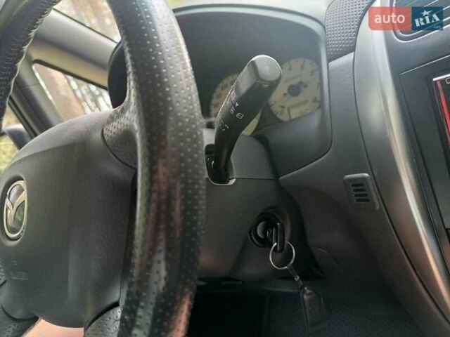 Сірий Мазда Премасі, об'ємом двигуна 1.99 л та пробігом 152 тис. км за 4950 $, фото 20 на Automoto.ua