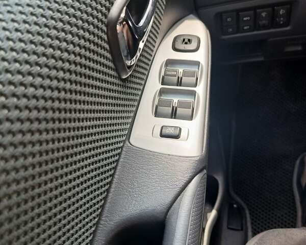 Сірий Мазда Премасі, об'ємом двигуна 1.99 л та пробігом 152 тис. км за 4950 $, фото 21 на Automoto.ua