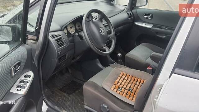 Серый Мазда Премаси, объемом двигателя 1.84 л и пробегом 330 тыс. км за 2500 $, фото 6 на Automoto.ua