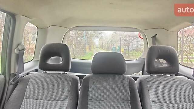 Серый Мазда Премаси, объемом двигателя 1.8 л и пробегом 245 тыс. км за 4500 $, фото 19 на Automoto.ua