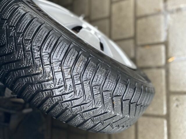 Серый Мазда Премаси, объемом двигателя 1.8 л и пробегом 200 тыс. км за 1450 $, фото 14 на Automoto.ua