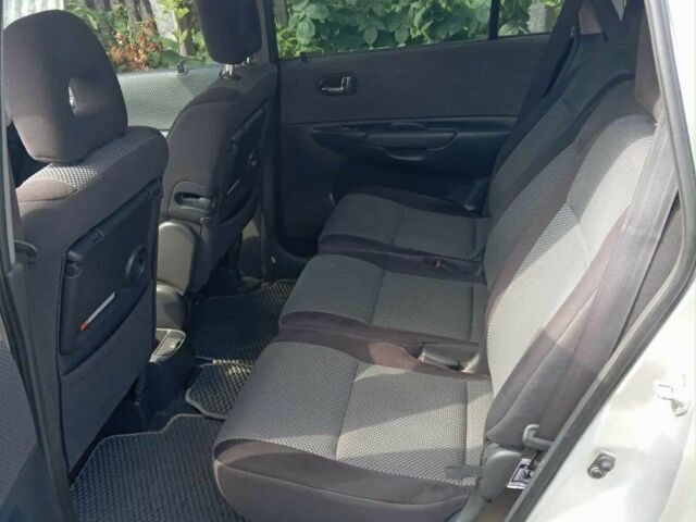 Серый Мазда Премаси, объемом двигателя 2 л и пробегом 230 тыс. км за 2450 $, фото 4 на Automoto.ua