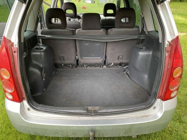 Сірий Мазда Премасі, об'ємом двигуна 2 л та пробігом 338 тис. км за 2900 $, фото 6 на Automoto.ua