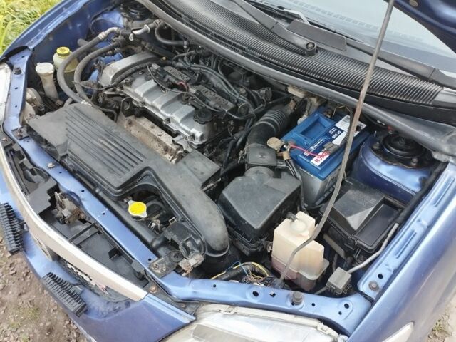 Синий Мазда Премаси, объемом двигателя 1.8 л и пробегом 309 тыс. км за 3000 $, фото 17 на Automoto.ua