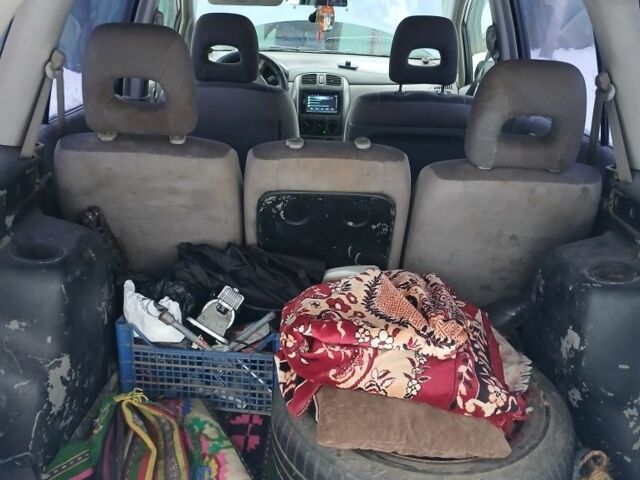 Синий Мазда Премаси, объемом двигателя 2 л и пробегом 1 тыс. км за 2400 $, фото 4 на Automoto.ua