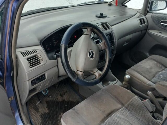 Синий Мазда Премаси, объемом двигателя 2 л и пробегом 1 тыс. км за 2400 $, фото 1 на Automoto.ua