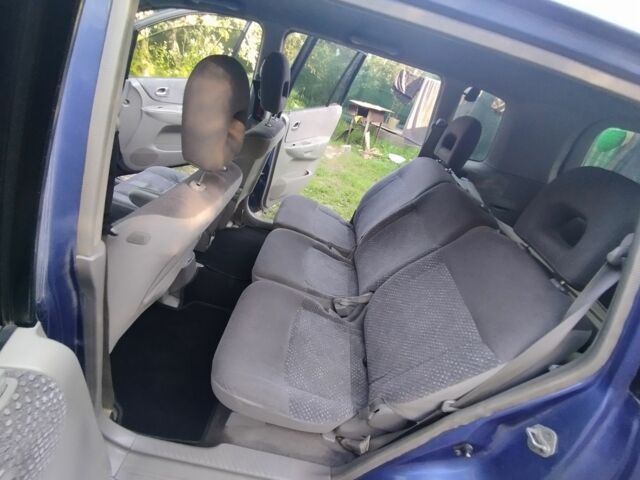 Синий Мазда Премаси, объемом двигателя 1.8 л и пробегом 309 тыс. км за 3000 $, фото 9 на Automoto.ua