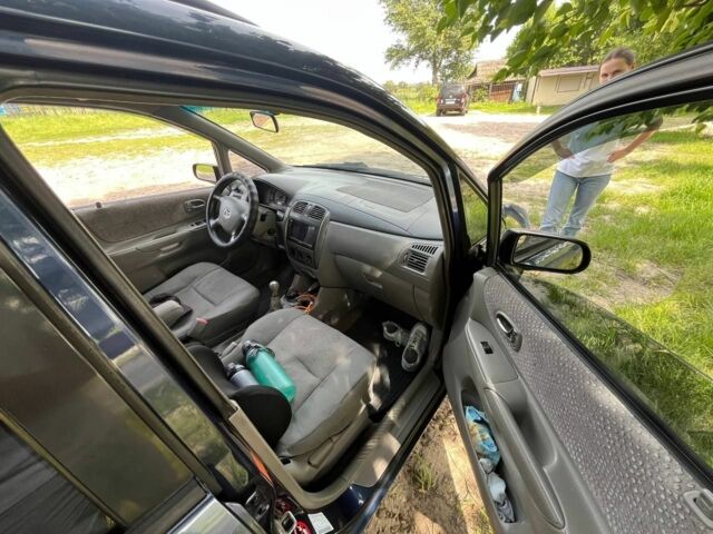 Синий Мазда Премаси, объемом двигателя 1.8 л и пробегом 344 тыс. км за 3350 $, фото 3 на Automoto.ua