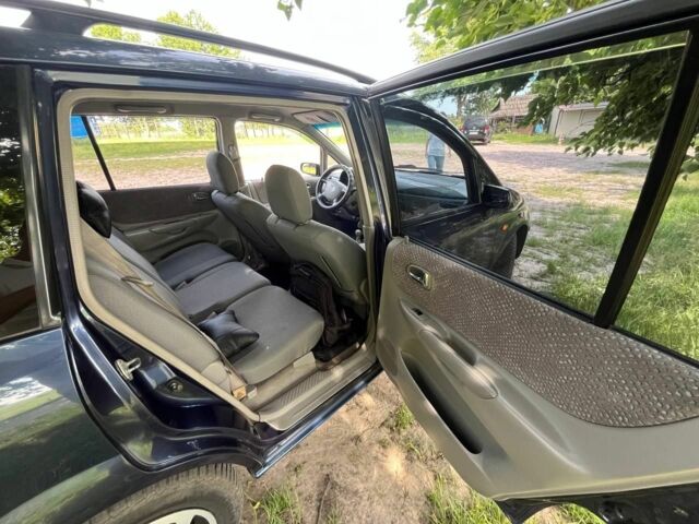 Синий Мазда Премаси, объемом двигателя 1.8 л и пробегом 344 тыс. км за 3350 $, фото 8 на Automoto.ua