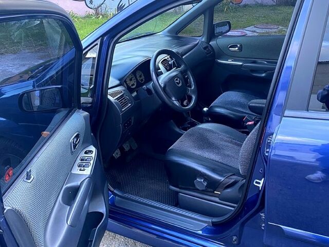 Синий Мазда Премаси, объемом двигателя 2 л и пробегом 113 тыс. км за 4200 $, фото 6 на Automoto.ua