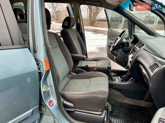 Синий Мазда Премаси, объемом двигателя 1.84 л и пробегом 188 тыс. км за 2600 $, фото 10 на Automoto.ua