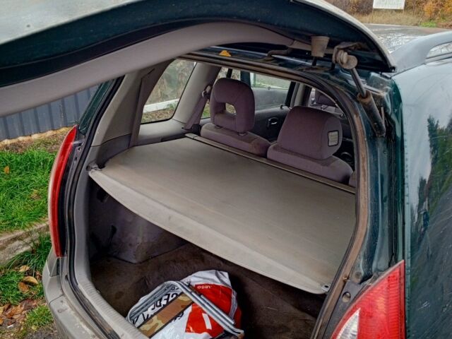 Зеленый Мазда Премаси, объемом двигателя 2 л и пробегом 87 тыс. км за 1750 $, фото 10 на Automoto.ua