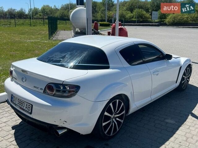 Белый Мазда РХ-8, объемом двигателя 2.96 л и пробегом 120 тыс. км за 5399 $, фото 3 на Automoto.ua