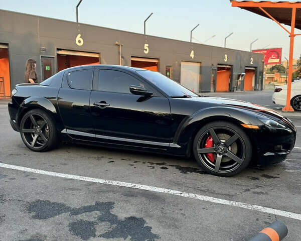 Черный Мазда РХ-8, объемом двигателя 2 л и пробегом 150 тыс. км за 11200 $, фото 6 на Automoto.ua