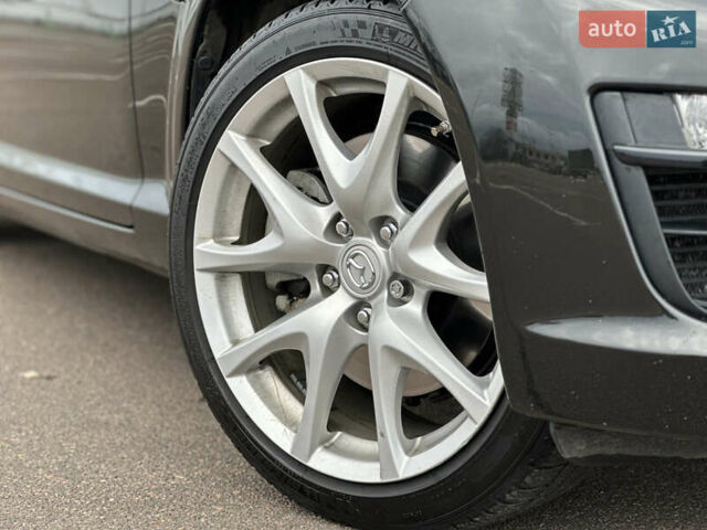 Черный Мазда РХ-8, объемом двигателя 1.31 л и пробегом 94 тыс. км за 7900 $, фото 10 на Automoto.ua