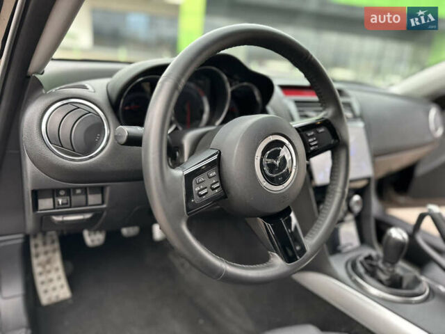 Черный Мазда РХ-8, объемом двигателя 1.31 л и пробегом 94 тыс. км за 7900 $, фото 38 на Automoto.ua