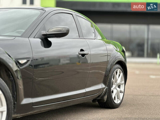 Черный Мазда РХ-8, объемом двигателя 1.31 л и пробегом 94 тыс. км за 7900 $, фото 15 на Automoto.ua