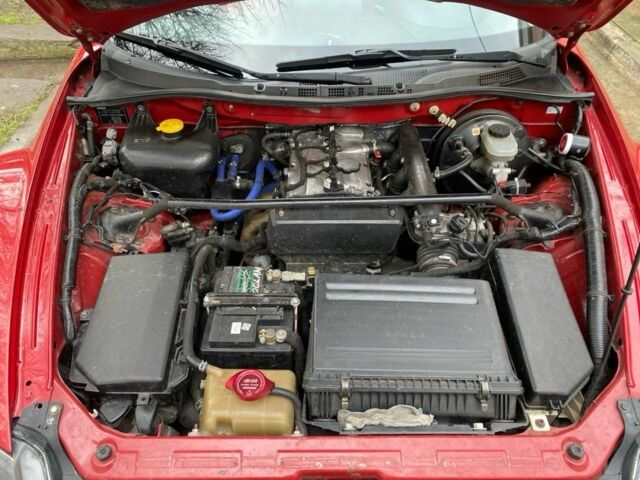 Красный Мазда РХ-8, объемом двигателя 1.3 л и пробегом 140 тыс. км за 6800 $, фото 8 на Automoto.ua