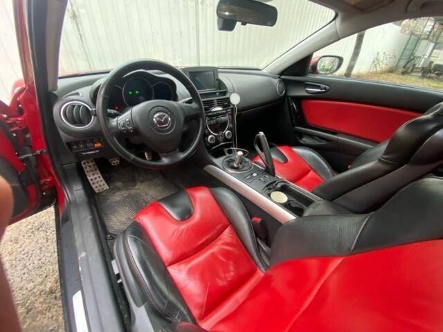Красный Мазда РХ-8, объемом двигателя 1.3 л и пробегом 140 тыс. км за 6800 $, фото 7 на Automoto.ua