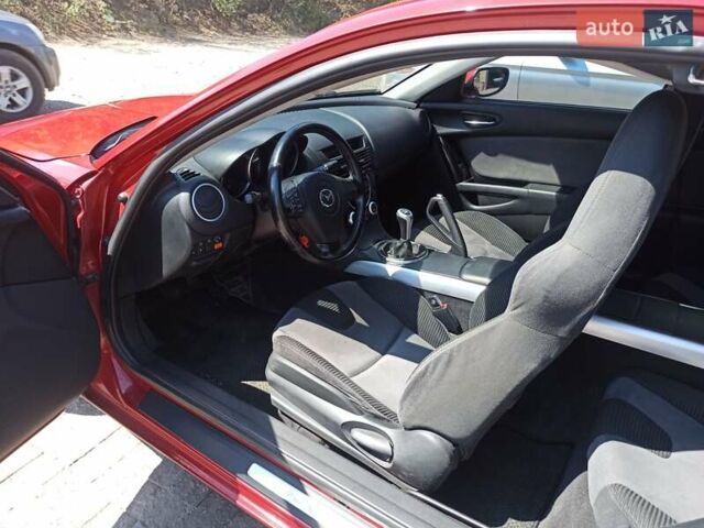 Красный Мазда РХ-8, объемом двигателя 2.49 л и пробегом 170 тыс. км за 5500 $, фото 3 на Automoto.ua