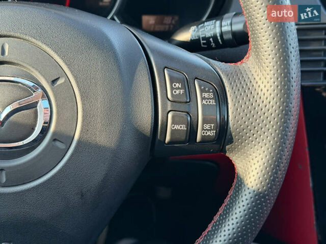 Червоний Мазда РХ-8, об'ємом двигуна 1.3 л та пробігом 110 тис. км за 5500 $, фото 17 на Automoto.ua