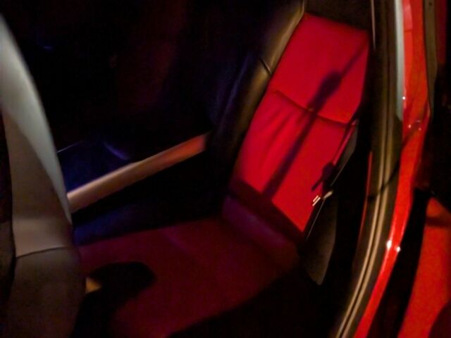 Червоний Мазда РХ-8, об'ємом двигуна 0 л та пробігом 88 тис. км за 3969 $, фото 5 на Automoto.ua