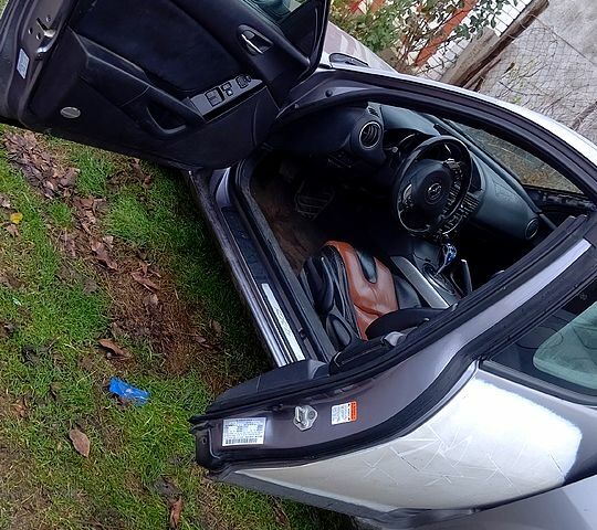 Мазда РХ-8, объемом двигателя 1.9 л и пробегом 103 тыс. км за 3500 $, фото 6 на Automoto.ua