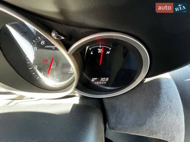 Жовтий Мазда РХ-8, об'ємом двигуна 1.31 л та пробігом 131 тис. км за 5000 $, фото 23 на Automoto.ua