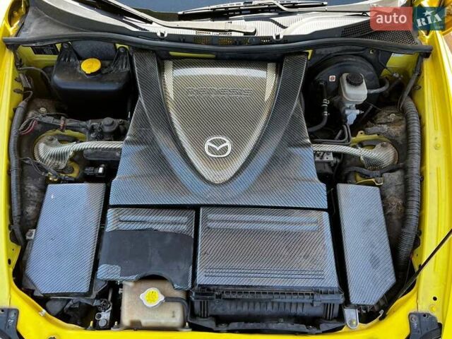 Жовтий Мазда РХ-8, об'ємом двигуна 1.31 л та пробігом 131 тис. км за 5000 $, фото 3 на Automoto.ua