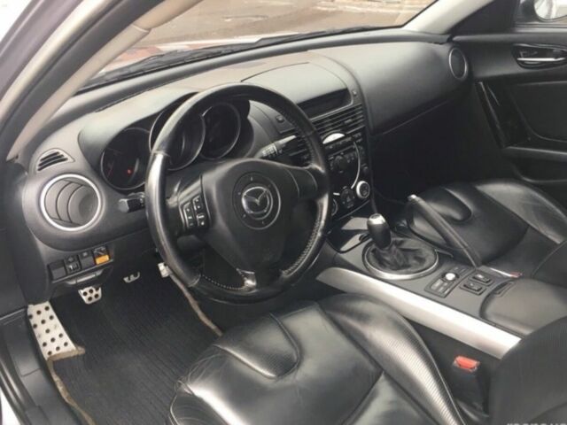 Серый Мазда РХ-8, объемом двигателя 0 л и пробегом 1 тыс. км за 6700 $, фото 3 на Automoto.ua