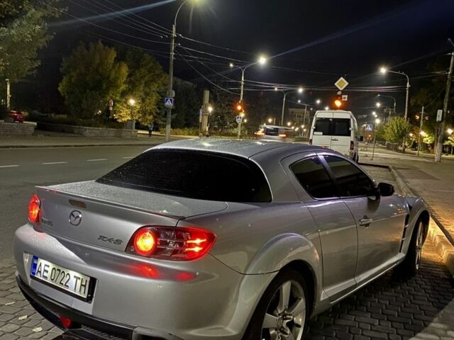 Серый Мазда РХ-8, объемом двигателя 1.6 л и пробегом 178 тыс. км за 0 $, фото 3 на Automoto.ua